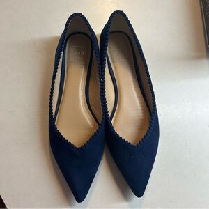 Kaara Blue Navy Suede Fabric Flats size 9.5